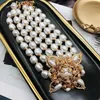 Chokers Barock Pearl Jewelry Necklace Statement Romantic Three Strands Flower Highquality Accessories Wedding Party Elegant 231010