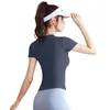 Active Shirts Women Sport Tops Elastic Quick Dry Slim Yoga Shirt präglad kortärmad t-shirt som kör sportkläder Girls Gym Workout Fitness