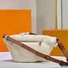 Nouveaux créateurs de luxe Sacs de taille Cross Body Date Sac à main Célèbre Bumbag Mode Sac à bandoulière Blanc Bum Fanny Pack Mm43644