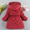 Daunenmantel Winterjacke für Mädchen, langer Stil, Perlenverzierung, Dekoration, Schal, Kapuzenfutter mit Samt, dick, warm halten für Kinder 231010