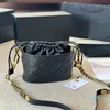 2023 Bucket Bag Purse Designer Bag Shoulder Bags Gold Coin Chain Crossbody Bags Women Shoulder Handbag Drawstring Closure