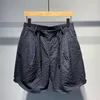 Männer Shorts Sommer Schnell trocknend Dünne Mode Retro Falten Casual Lose Persönlichkeit Kordelzug Fünf-punkt Hosen Männliche Kleidung