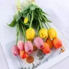 Dekorative Blumen liefert Simulationsblume Braut Hand Flores künstliche Tulpen Blumenstrauß gefälschte Heimdekoration