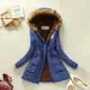 Damesjas Herfst Winter Katoen Slanke Warme Gewatteerde Parka Met Capuchon Casual Mid-jassen Emboridery Vrouwelijke Dikke Uitloper Overjas 231011