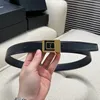 2 Alternativ Designer Belt Womens Luxury Belts äkta läder Gyllene S Smooth Buckle Betls Högkvalitativa män Kvinnor Fashionabla mångsidig midjebandbredd 3.0 cm