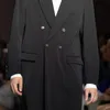 Misto lana da uomo Abito lungo sciolto Giacca a vento Cappotto Moda primaverile Doppio petto Stile britannico Colletto nero Casual 231011