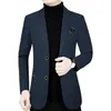 Mäns kostymer 2023 Spring Suit Coat Pappas affärer Casual Middle Aged Top Clothes and Autumn Season Mens Blazer beskuren
