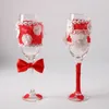 Favor de fiesta 1 par / lote Cristal de encaje rojo Boda Ducha nupcial Regalo Champán Tostado Gafas Set Bowknot Copa de vino