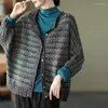 Kvinnors stickor Johnature Kvinnor Vintage randiga tröjor Cardigan O-Neck Bat Sleeve Loose Autumn Coats 2023 Bomull Sticked