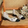 Sandales à talons hauts avec perles blanches, décoration de chaussures d'été, couleur assortie, escarpins de fête luxueux pour femmes, une sangle, talons aiguilles