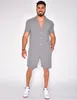 Herren-Trainingsanzüge, die Hawaiianisches Sommer-Revers-Baumwoll-Leinen-Fest-Kurzarm-Shorts-Set verkaufen