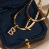 Hanger Kettingen Roestvrij Stalen Visgraat Ketting Matched Gesimuleerde Parel Alfabet Ketting 18K Vergulde Letter 231011