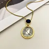 Pendentif Colliers Français Vintage Antique Coin Collier Femmes Tempérament Goujons Niche Senior Sens Boucles D'oreilles Bijoux Accessoires En Gros