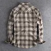 Chemises décontractées pour hommes Kaji rétro outillage chemise à carreaux hommes flanelle ponçage confortable décontracté américain Joker chemise veste en automne et en hiver 231012