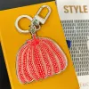 Högkvalitativ modekeinchain Luxury Designer Key Chain Womens Mens Trendy Classic Red Pumpkin Keychains Unisex Gifts Ornament Key Chains