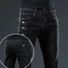 Erkek kot pantolon moda erkek giyim ince düğme siyah düz renk streç kaykay çoklubuton genç erkek sıska kot pantolon 231012