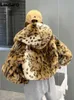 Parkas pour femmes Lautaro hiver court épais chaud imprimé léopard manteau en fausse fourrure femmes avec capuche Raglan à manches longues fille chaude lâche doux moelleux veste J231012