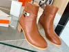 RealFine888 5A Boots HM8104300 Frenchie 50 الكاحل الحذاء من العجل المصمم أحذية المصمم للنساء مع حجم الصندوق 35-40