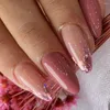Falska naglar Lång manikyr franska mandel nagelspetsar tegel röda löstagbara falska nialler kvinnor