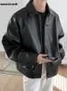 Herren Leder Kunstleder Mauroicardi Frühling Herbst Coole Luxus Kurze Schwarze Weiche Leichte Pu-Lederjacke Männer Reißverschluss Lässige Herren Jacken und Mäntel Mode 231011