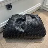デザイナーBotega v Luxury Bag Authing Leather Bag Bagsファッションポーチカセット小さなプリーツクラウドワンショルダークロスボディバックルOutpyn2
