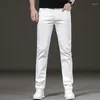 Jeans da uomo Primavera Autunno Uomo Moda di lusso Casual Classico Stretch Slim Fit Pantaloni in denim Pantaloni bianchi da uomo di marca