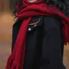 スカーフクリスマスレッドスカーフの女性タッセルウォームネッカチーフ秋の冬ソフトニットソリッドファッションギフトロング231012