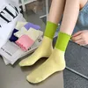 Femmes chaussettes décontracté mignon Style japonais JK mode mi Tube épissage étudiant filles doux Ins femme
