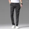 Jeans pour hommes 2023 printemps et automne mode classique avec couleur unie élastique décontracté mince confortable respirant pantalon 40