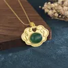 Colares de pingente China estilo jóias cobre banhado a ouro antigo ruyi seguro bloqueio colar incrustado verde jade amor coração para mulheres