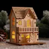 Fournitures de jouets de Noël DIY en bois naturel avec des lumières chaudes Ornements de Noël Lampe de château rougeoyante en bois Cadeaux du Nouvel An Jouets pour enfants R231012
