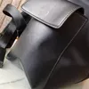 Sac à dos design Sac Hommes Sac en cuir de veau Nylon Femme Casual Satchel Homme Luxe Bandoulière Sacs à bandoulière Classique Unisexe Sacs à main Noir Back Pack Métal Top Qualité Totes