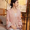 Damenjacken Hohe Qualität Herbst Chinesischen Stil Retro Quaste Einreiher V-ausschnitt Top Exquisite Stickerei Lose Frau Jacke S-XXL