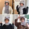 Écharpes Mignon Ours Oreille Chapeau Écharpe Gants Ensemble Hiver Femmes Bonnets Casquettes Chaud Casual Chapeaux En Peluche Solide Polaire Fille Kawaii Présent 231012