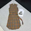 Basic & Casual Dresses Designer High end European Goods 2023 Spring/Summer New Fashion Celebrity Style Super Versatile Sleeveless Plaid Contrast Dress EFYC