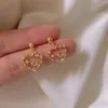 Boucles d'oreilles à clous en forme d'étoile, de lune, de cœur, couleur or, Zircon brillant, accessoires de bijoux de fête d'anniversaire