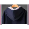 Pull à capuchon en tricot en tricot teint à quatre barres pour hommes et couples pour femmes en coton pur