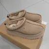 Designer Classic Ultra Mini Boots Snow Boot Platform Kort kvinnor Män Fur Sheepskin Tasman Tazz Chesut Sand Mustard Seed Beige Australian Winter Ankle