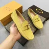 Mocassins de créateurs en cuir Mocassins intemporels Doublure en mélange de laine pour femmes Chaussures à bout rond Chaussures d'affaires Finition cirée szie 35-40