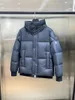 Outros Vestuário Nova Moda Roupas Designer Monclair Mens Down Jackets Parkas Luxo Monler Montbeliard Hoodie Preto Azul Branco Ganso Top Alta Qualidade Homem Inverno F