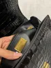 10a Toppklass Crocodile Pattern Women Handbag Classic Metal Letter Sequin Flap Opening High End Show Style Designer Bag