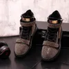 새로운 디자이너 남자 반짝이는 모조 다이나 스톤 하이 탑 캐주얼 아파트 신발 스케이트 보드 두꺼운 하단 운동화 사파 소셜 마스쿨 리노 DA21