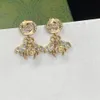 Boucles d'oreilles à breloques Mode Marque De Luxe Designer Classique Strass Perle Abeille Personnalité Internet Célébrité Pop Boucle D'oreille Haut de gamme Bran218D