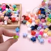 Mordedores Brinquedos 14mm 50 Pçs / Lot Silicone Beads Fivepointed Estrela Forma Bebê Mordedor Mastigar Chupeta Clipe Cadeia Accessoies Silico Beads BPA Free 231012