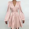 Abiti casual 2023 Donne eleganti con bottoni A-Line Mini Dres Moda primaverile Raso rosa Abiti a maniche lunghe Abito da festa con scollo a V allentato Vestido