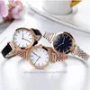 Montre-bracelets en gros de haute qualité 8730 Diamond Women Wristwatch mode sans logo Graduated Leather montre