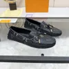 Modische Top-Designer-Schuhe aus echtem Leder, handgefertigtes Segeltuch mit mehrfarbigem Farbverlauf, technische Sneaker für Damen, berühmte Schuh-Trainer der Marke W408 005