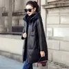 Parka da neve in pelle sintetica da donna Cappotto invernale in PU con cappuccio caldo Cappotto lungo allentato nero Cappotto in cotone femminile antivento 231011