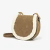 لفصل الشتاء ، حقيبة حمل حقيبة Luxurys مصممة Crossbody Bag Crossbody Lamb Lamb Wool Bag Candy Camera Bag Bagic Duit Duit Duit Duit Duit Duit Duit Mini حقيبة مربعة صغيرة