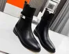 RealFine888 5A Boots HM8104300 Frenchie 50 الكاحل الحذاء من العجل المصمم أحذية المصمم للنساء مع حجم الصندوق 35-40